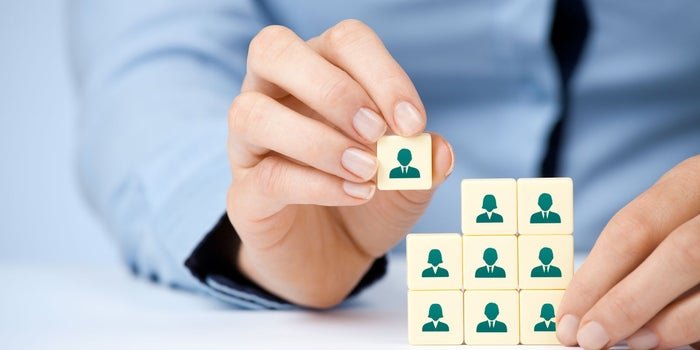 The Pros of outsourcing staff