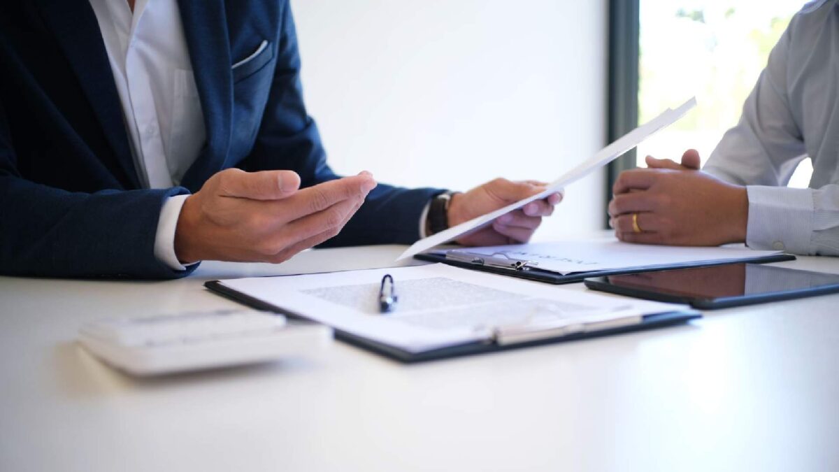 employment contract in Saudi Arabia