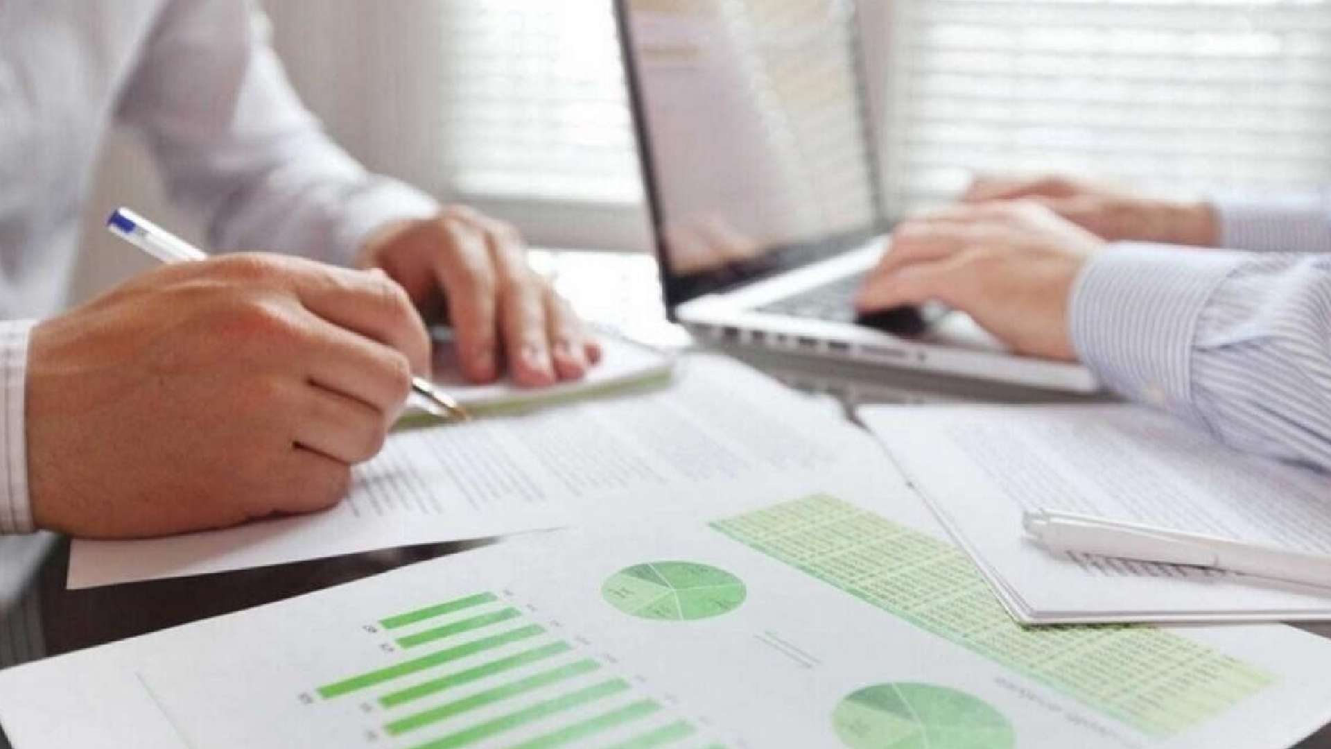gratuity calculator Dubai