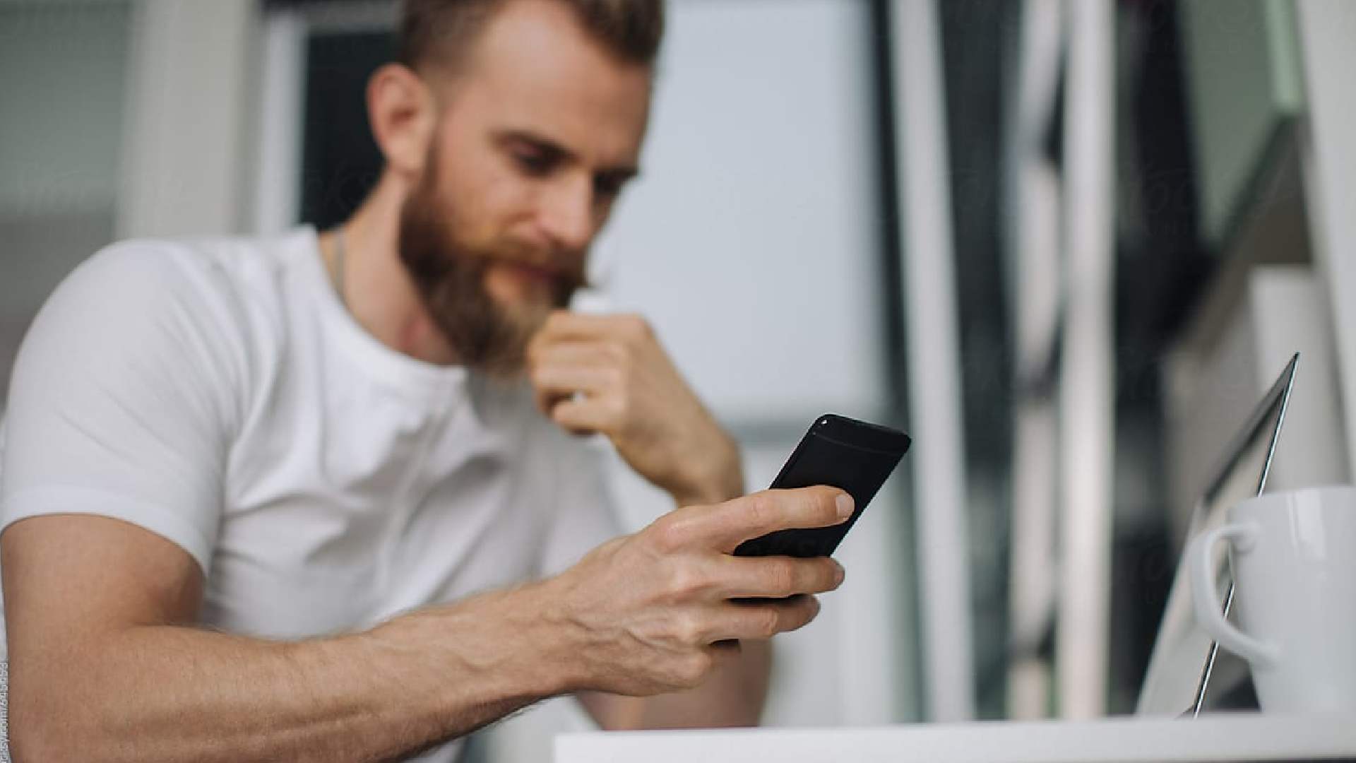 register mobile number to iqama