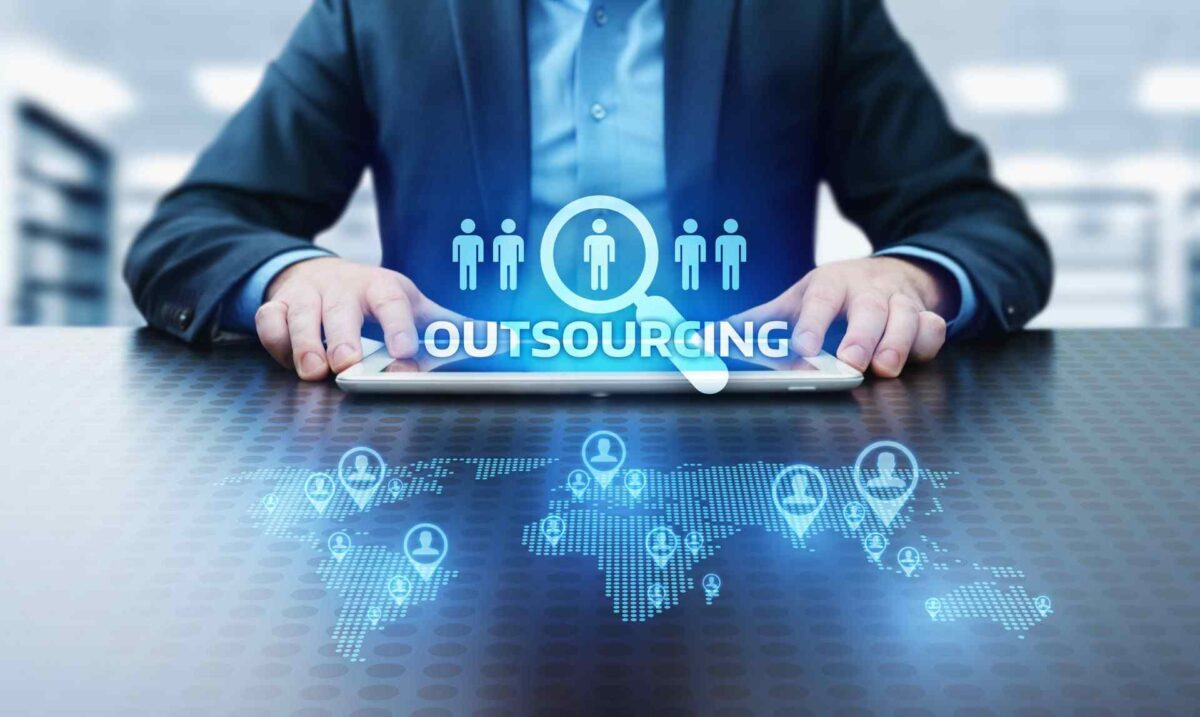 Top 5 HR Outsourcing Trends in the UAE in 2022