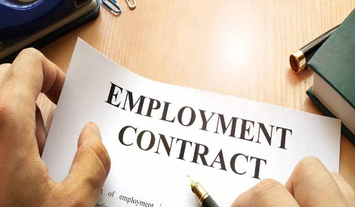 Qatar employment contract