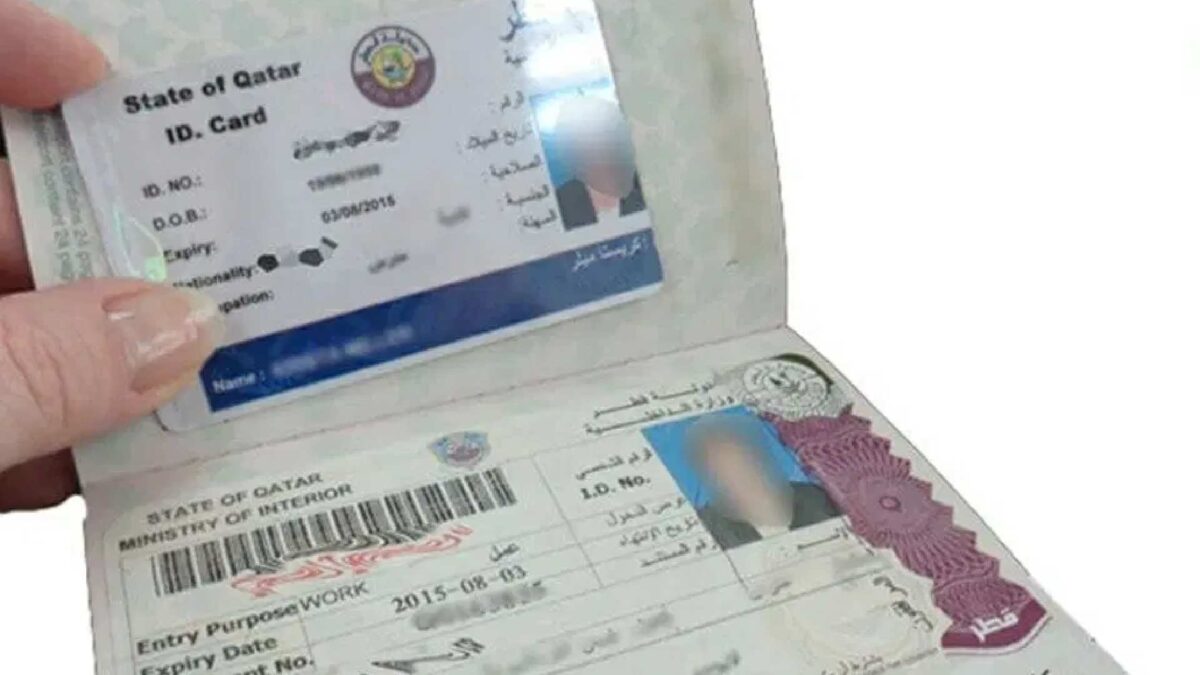 qatar work visa status