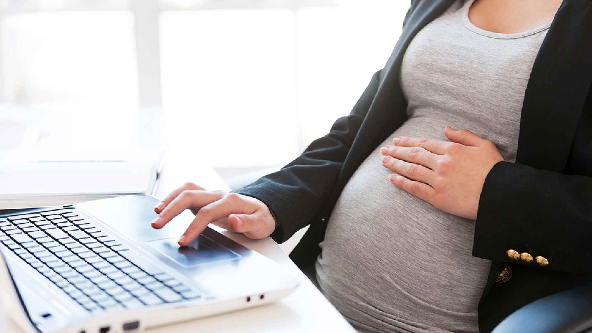 maternity leave in qatar